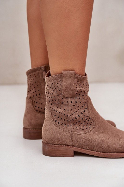 Escarpins ajourés pour femmes à... Escarpins ajourés pour femmes à...