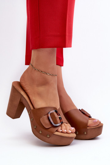 Pantoufles pour femmes avec des talons Enregistrer avec boucles marron Betinna 2