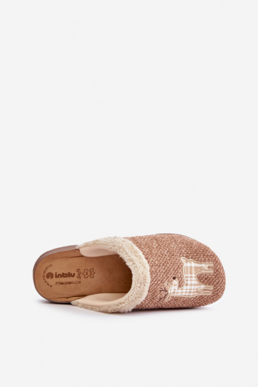 Chaussons Féminin avec des cerfs et un manteau de fourrure Inblu CT000034 beige Chaussons Féminin avec des cerfs et un manteau de fourrure Inblu CT000034 beige