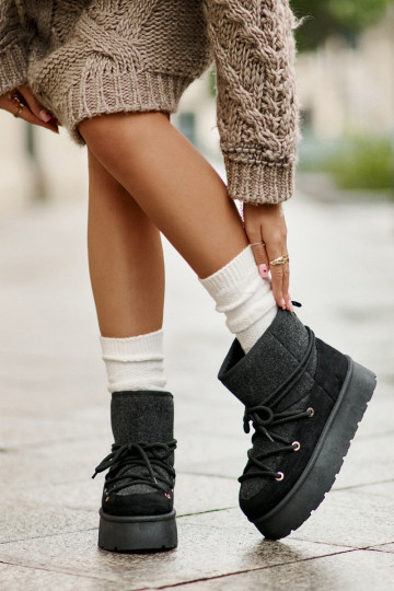 Bottes de neige avec des détails élégants avec une plateforme couleur noire Il fautvora