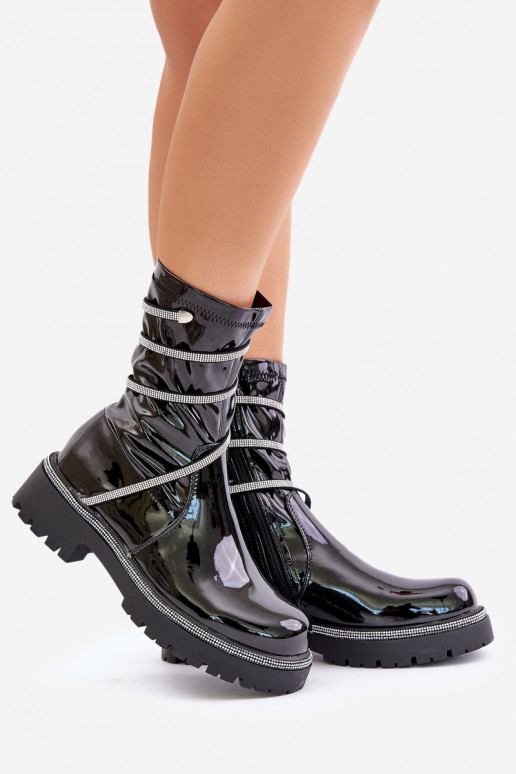 avec effet vernis Bottes Avec décoration couleur noire Kikizelle avec effet vernis Bottes Avec décoration couleur noire Kikizelle