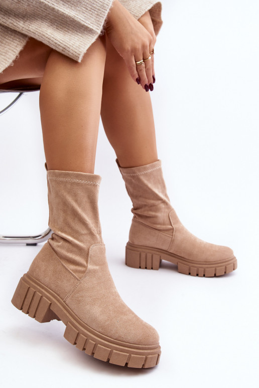 Įsispiriamo modelio aulinukai su... Įsispiriamo modelio aulinukai su...