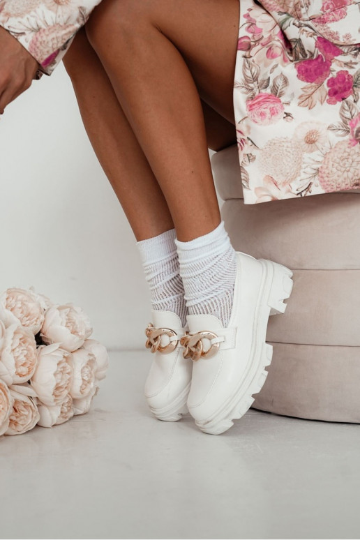 Chaussettes Féminin avec des éléments ajourés CC couleur blanche Chaussettes Féminin avec des éléments ajourés CC couleur blanche