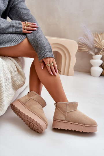 bottes de neige pour femmes avec une plateforme pour se réchauffer avec de la fourrure à l'intérieur couleur beige Xamella