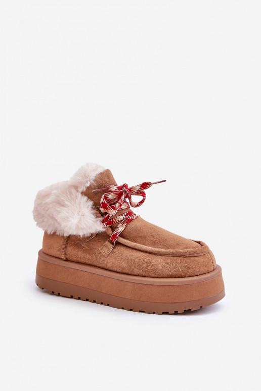 Faible Bottes de neige Féminin avec une plateforme avec un manteau de fourrure marron Neathren Faible Bottes de neige Féminin avec une plateforme avec un manteau de fourrure marron Neathren