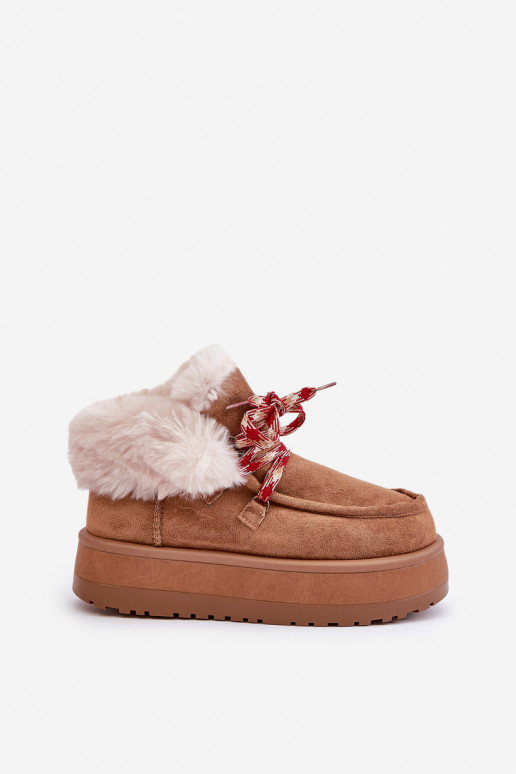 Faible Bottes de neige Féminin avec une plateforme avec un manteau de fourrure marron Neathren Faible Bottes de neige Féminin avec une plateforme avec un manteau de fourrure marron Neathren
