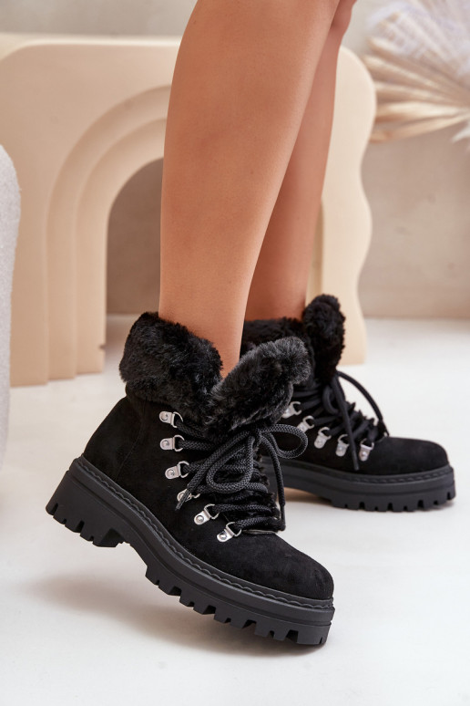 avec des lacets chaussures Féminin avec un manteau de fourrure couleur noire Vaminia avec des lacets chaussures Féminin avec un manteau de fourrure couleur noire Vaminia