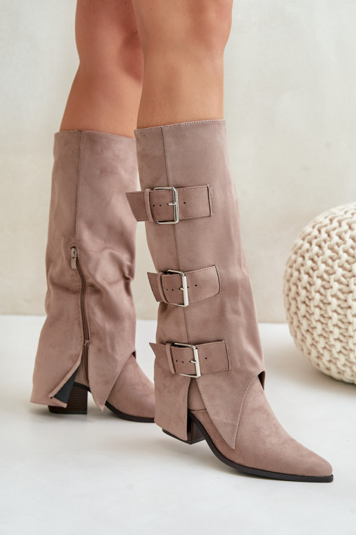 bottes avec des talons Z DANSyÀiniętą CholeÀką I avec bouclesmi beige Vamissa