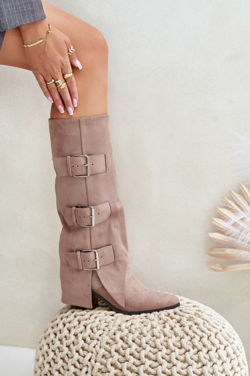 bottes avec des talons Z DANSyÀiniętą CholeÀką I avec bouclesmi beige Vamissa