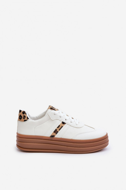 Chaussures modèle baskets Féminin avec une plateforme avec des motifs en fourrure de léopard couleur blanche Dravinnia Chaussures modèle baskets Féminin avec une plateforme avec des motifs en fourrure de léopard couleur blanche Dravinnia