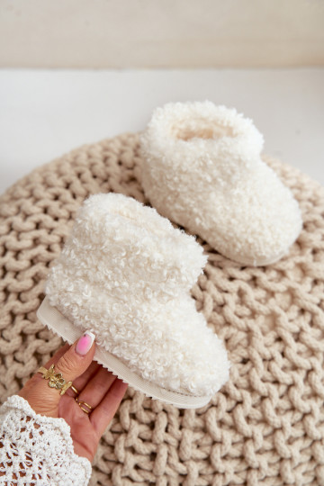 Bottes Bottes de neige Puéril avec un manteau de fourrure Typu Baranek couleur ivoire Mevael