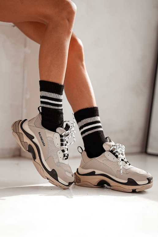 Chaussures rayées Skarpety Féminin avec des bandes Pas de pression couleur noire Chaussures rayées Skarpety Féminin avec des bandes Pas de pression couleur noire