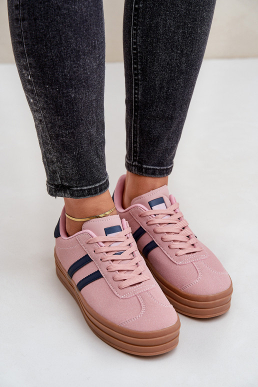 Chaussures modèle baskets Féminin avec une plateforme couleur rose Egelia Chaussures modèle baskets Féminin avec une plateforme couleur rose Egelia