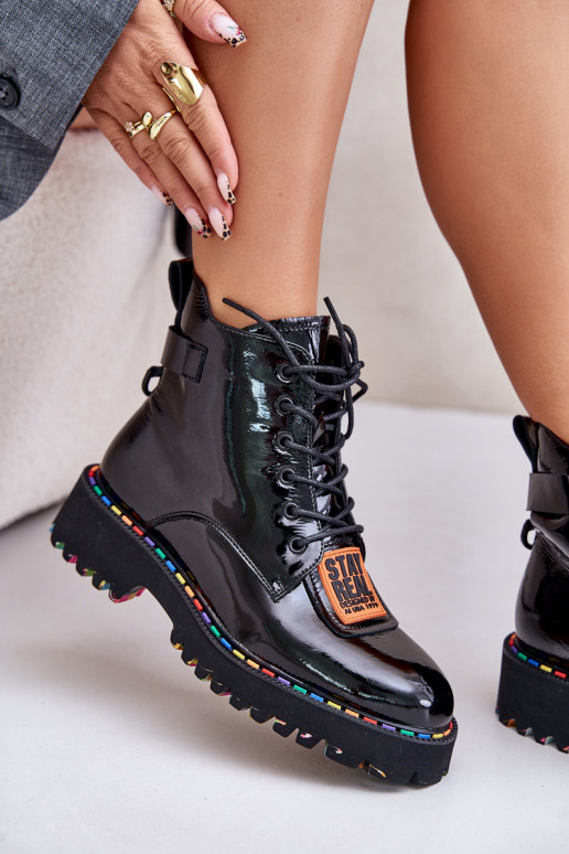 Bottes lacées noires et fourrées Artiker