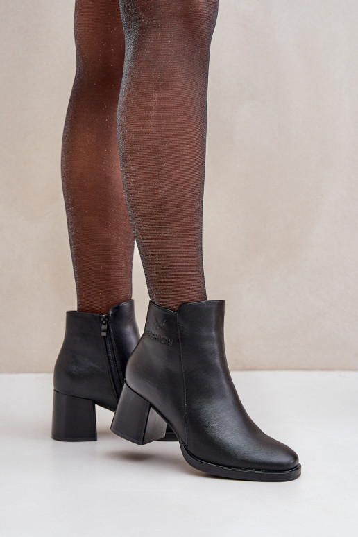 réchauffer Bottes avec des talons couleur noire Feliveth réchauffer Bottes avec des talons couleur noire Feliveth