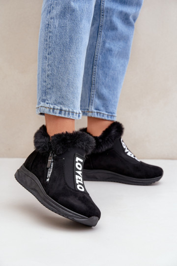 Chaussures modèle baskets Bottes pour femmes avec un manteau de fourrure couleur noire Zeriana