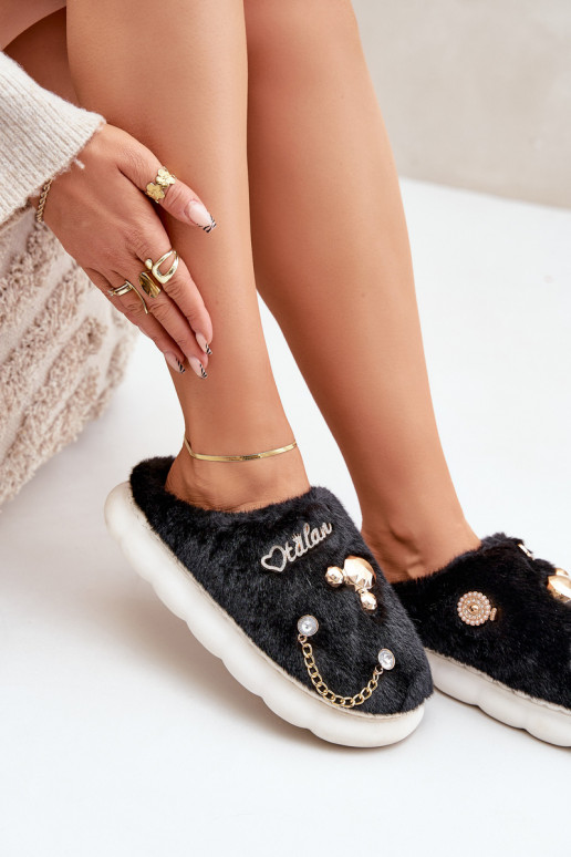 Chaussons avec fourrure et nœuds couleur noire Ivelfedi