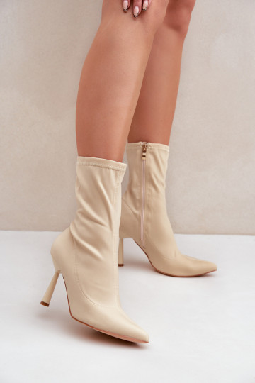 Bottines avec talons fins couleur ivoire Amune 2