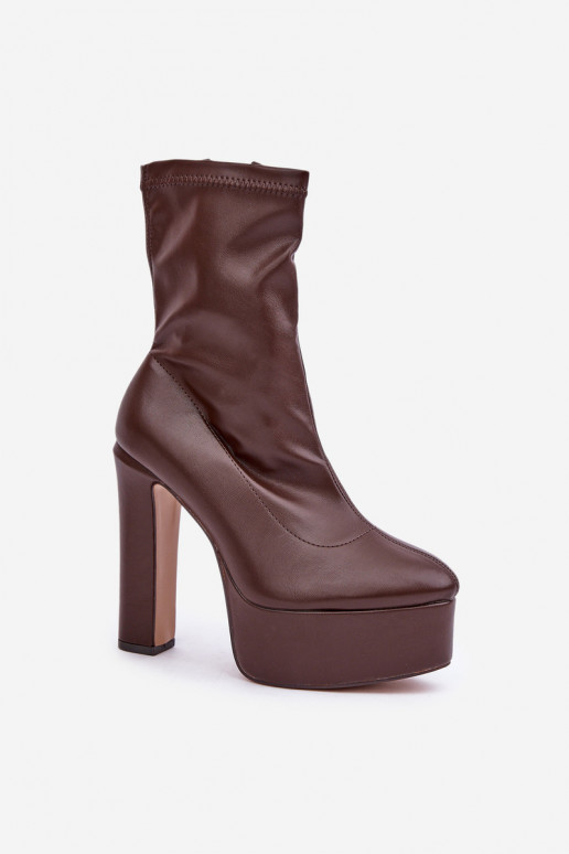 Bottes Sur des talons hauts Enregistrer et plateforme marron foncé Tennira Bottes Sur des talons hauts Enregistrer et plateforme marron foncé Tennira