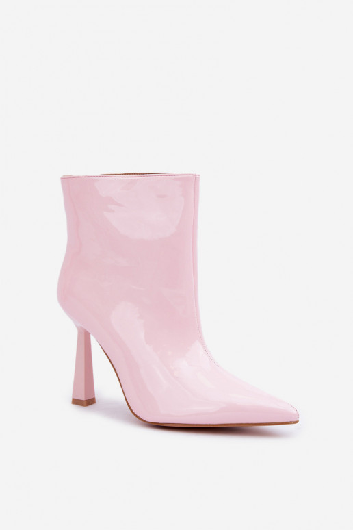 Bottines avec effet verni modèle à enfiler rose clair Seliri