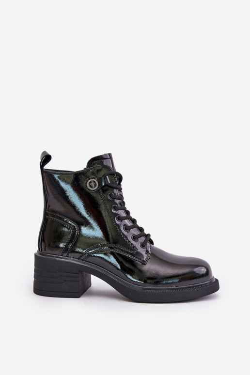 Bottines en cuir verni isolées D&A... Bottines en cuir verni isolées D&A...