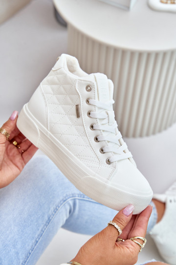 Baskets de loisirs isolées Big Star blanches