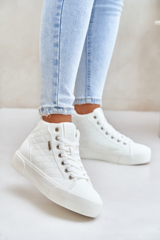 Baskets de loisirs isolées Big Star blanches