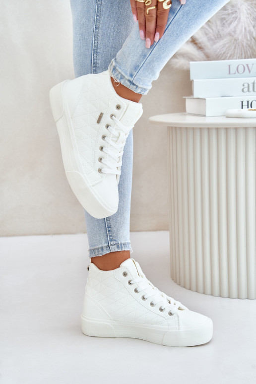 Baskets de loisirs isolées Big Star blanches