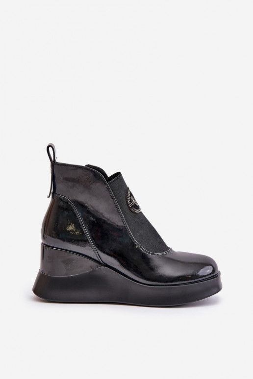 Bottines en cuir verni isolées Vinceza noires