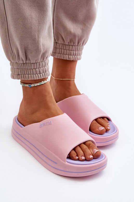 Pantoufles pour femmes avec une plateforme Big Star NN274A035 couleur rose