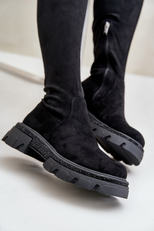 Bottes hautes pour femmes au-dessus... Bottes hautes pour femmes au-dessus...