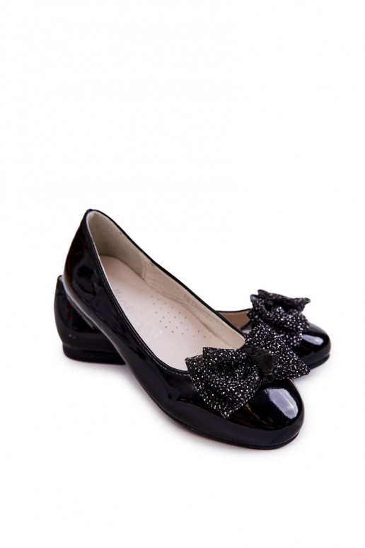 Chaussures avec nœuds couleur noire... Chaussures avec nœuds couleur noire...