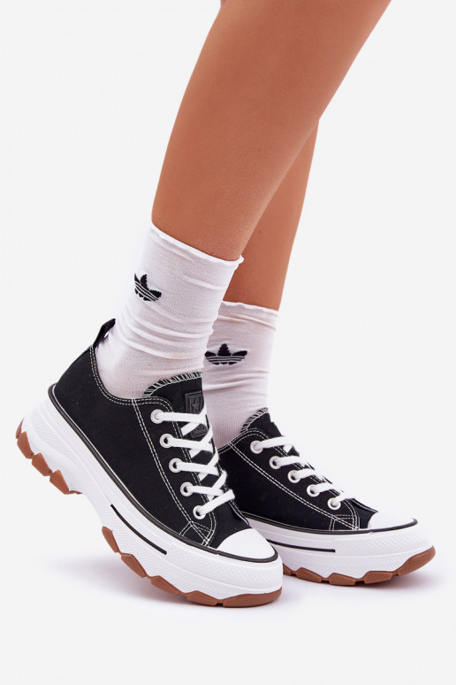 Faible Chaussures de loisirs avec une plateforme couleur noire AradÀin Faible Chaussures de loisirs avec une plateforme couleur noire AradÀin