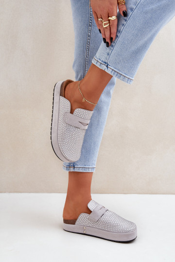 Pantoufles pour femmes Décoré Cyrkoniami avec une plateforme couleur grise Deorani 2