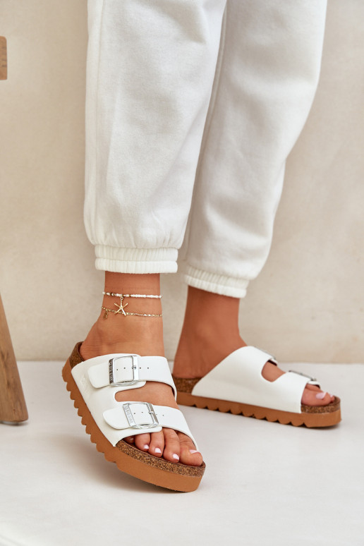 Modèle classique Féminin Chaussons Big Star LL274480 couleur blanche Modèle classique Féminin Chaussons Big Star LL274480 couleur blanche