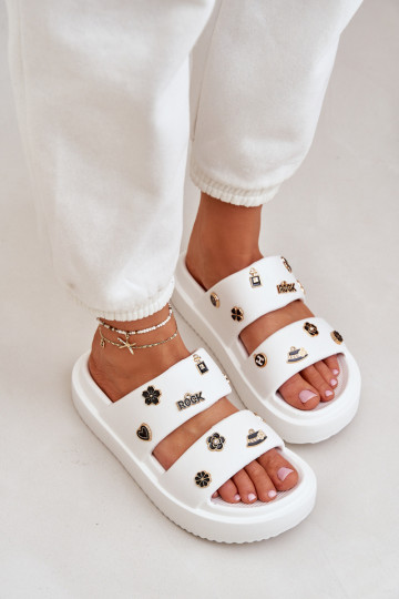 Pantoufles légères Pantoufles pour femmes Z Przypinkami couleur blanche Ravanala