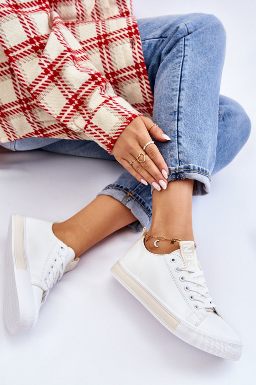 Baskets modèle classique Blanc-beige Ville