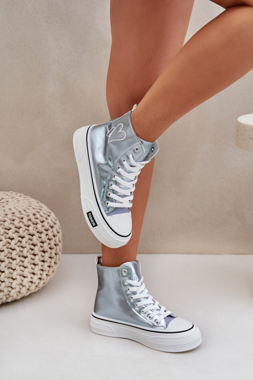 Conception métallique chaussures de loisirs à semelles Féminin Avec le coeur couleur bleue Sumehra