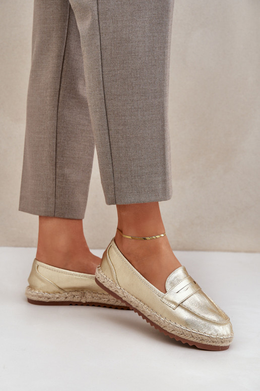 Espadrilles Avec JutoÀa Plecionką Sur une semelle plate couleur dorée Shilova