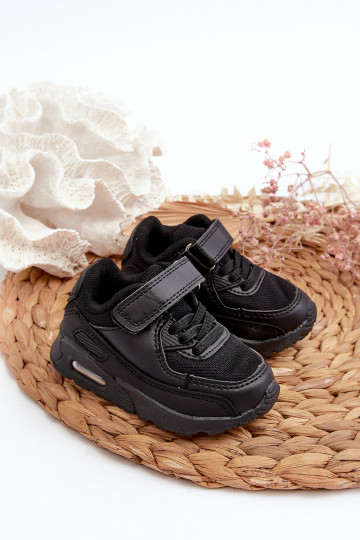 Chaussures modèle sneaker enfant à fermetures adhésives, couleur noir Krissandra