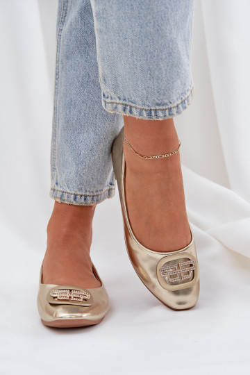 Ballerines Sur une semelle plate avec des ornements couleur dorée Ainoria 2
