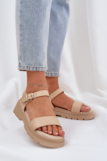 Sandales pour femmes avec une plateforme beige Evaretha 2