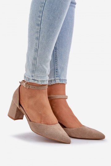 Chaussures en daim avec des talons beige Promise