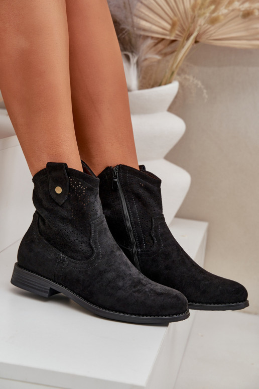 Bottes ajourées avec des talons larges S.Barski HY51-063 couleur noire Bottes ajourées avec des talons larges S.Barski HY51-063 couleur noire
