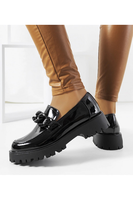 Chaussures en cuir verni noir à...