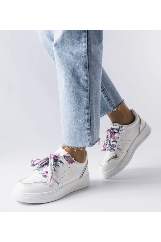 Baskets blanches nouées avec ruban Pryor