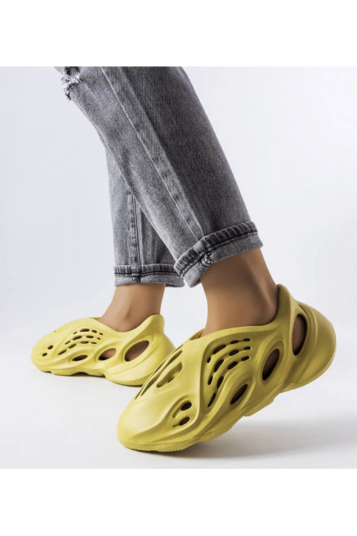 Chaussons Julienne en mousse verte
