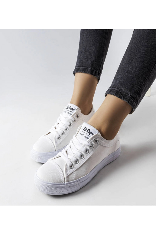 Baskets blanches Lee Cooper...