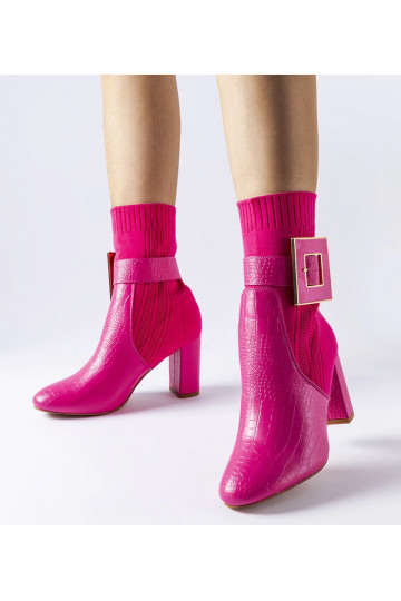 Bottines chaussettes roses... 2