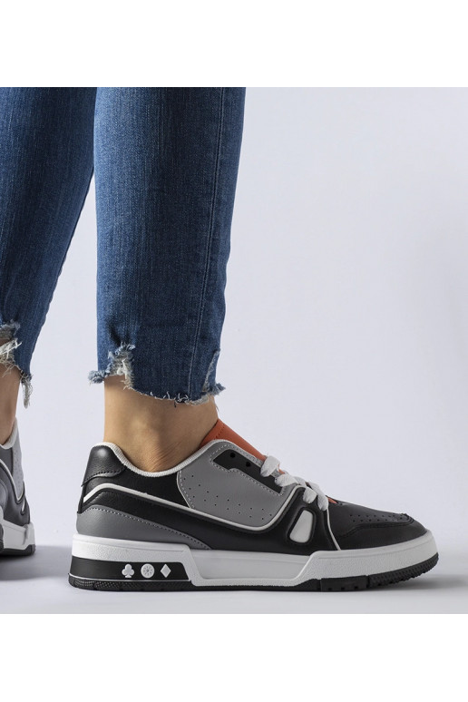 Chaussures noires avec languette...